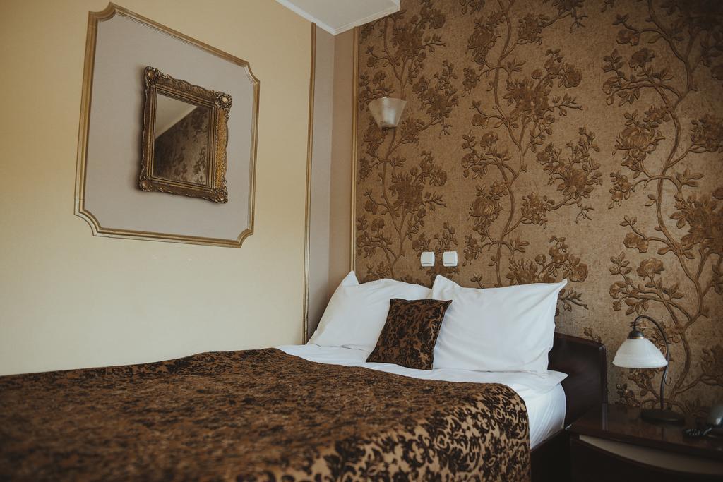 Hotel Sumski Feneri Бітола Екстер'єр фото