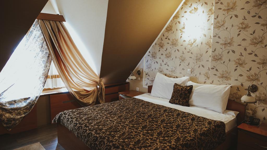 Hotel Sumski Feneri Бітола Екстер'єр фото